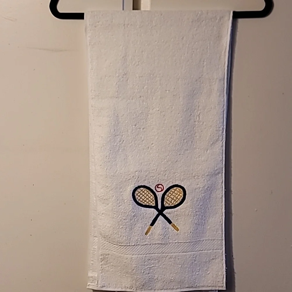SUFOLLA Tennis Towel